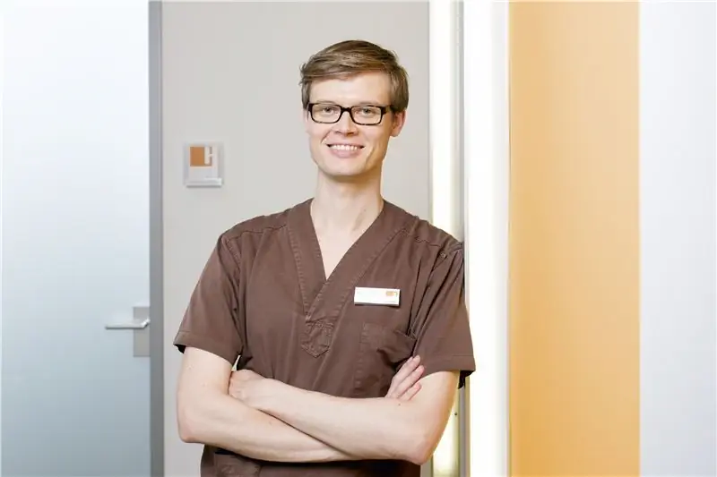 Трое из четырех взрослых страдают пародонтитом: когда беспокоит зубное ложе