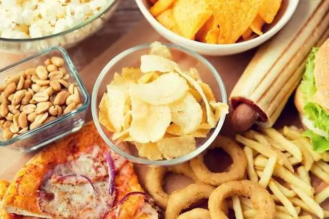 Список продуктов с высоким содержанием соли, которых следует остерегаться Список продуктов с высоким содержанием соли, которых следует остерегаться