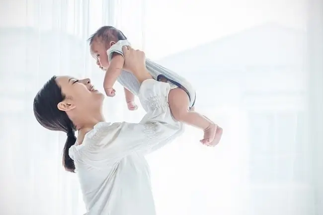 Остерегайтесь синдрома тряски ребенка, когда успокаиваете младенцев