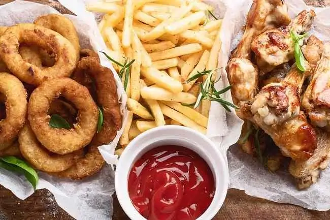 Познакомьтесь с продуктами с высоким содержанием трансжиров и опасностями - Alodokter