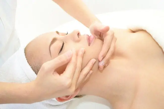 Вот что вам нужно знать о уходе за лицом