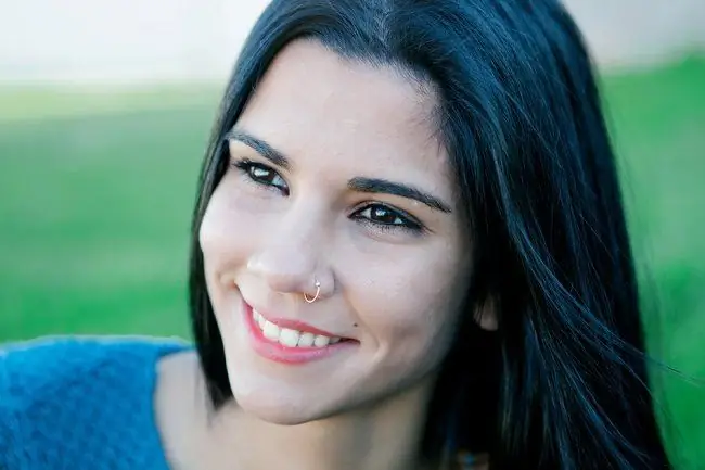 Перед пирсингом носа узнайте следующие важные факты - Alodokter