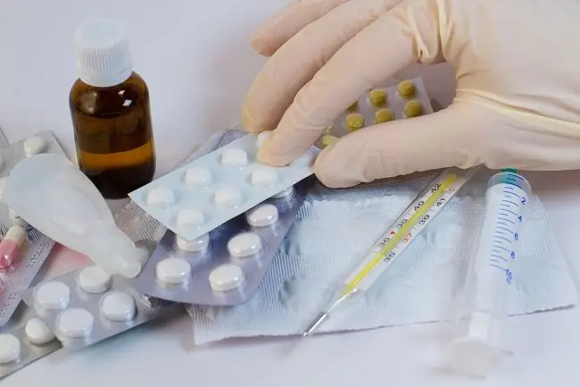 Атропин - Преимущества, дозировка и побочные эффекты