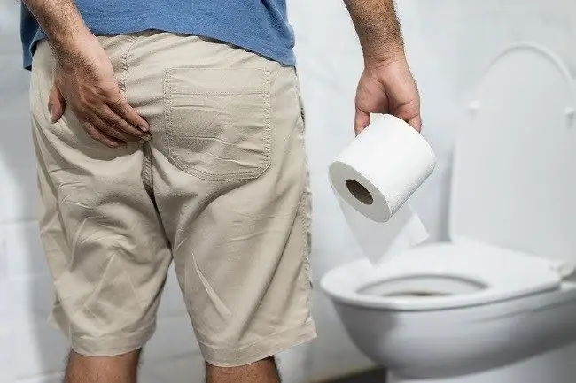 Недержание стула - Симптомы, причины и лечение