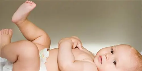 В жару лучше засыпать: педиатр дает советы