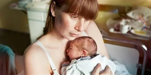 Послеродовая депрессия: больше, чем дни плача и детская грусть
