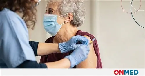 Платформа записи на вакцинацию 4-й дозой для лиц старше 80 лет открывается сегодня