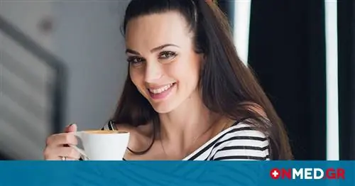 Белые зубы: Что делать, если вы пьете кофе и вино