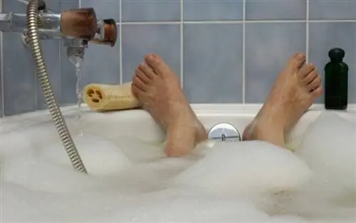 Почему зимой нельзя принимать горячую ванну с пеной