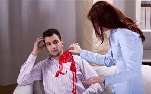 Он тебе изменял? 6 признаков, которые показывают это