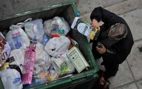 Гуманитарный кризис & Незастрахованный, ставка -наряду с долгом- выборов