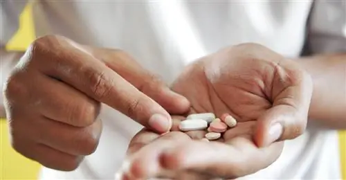 Эти два витамина нельзя принимать вместе. они не будут работать