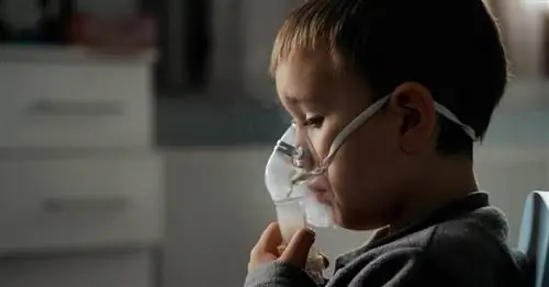 Больницы полны детей с Омикроном. Доктор: симптомы могут быть необычными