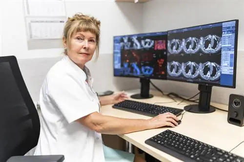 Проф. Божена Биркенфельд