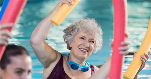 Аквааэробика – польза и риски для здоровья