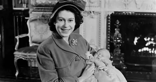 Рождение Елизаветы II вызывает у вас мурашки по коже. Первая длилась 30 часов, остальные она была затемнена