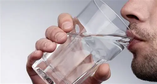 Во-первых, вода!