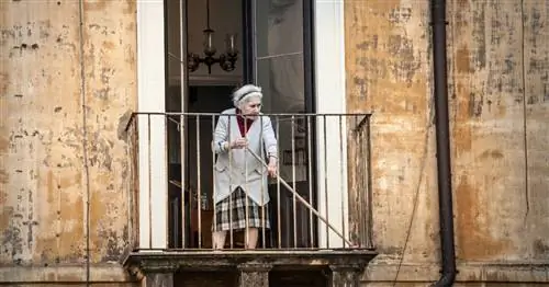 Коронавирус: 90-летние кажутся «несокрушимыми». Они переносят COVID-19 лучше, чем другие пожилые люди