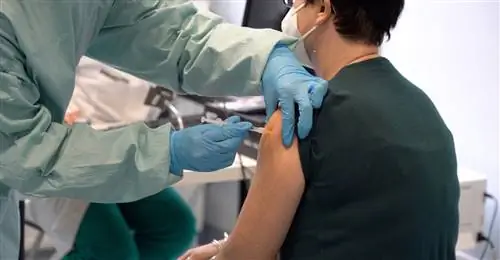 Антипрививочники все чаще нападают на медицинские и научные сообщества Антипрививочники все чаще нападают на медицинские и научные сообщества