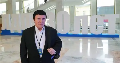 Чем сегодня занимается Анатолий Кашпировский? Ему 82 года, и у него есть собственный канал на YouTube