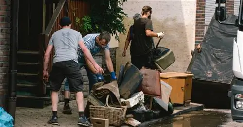 «Эпидемический риск» в Германии. Врачи ходят от дома к дому