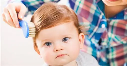Выпадение волос у ребенка – какие могут быть причины?