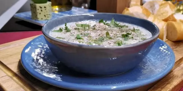 Куриный суп: что полезно, когда мы болеем