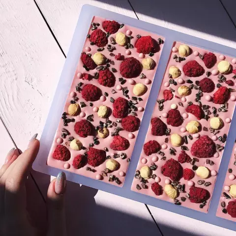 Встречайте 6 "черных" суперпродуктов