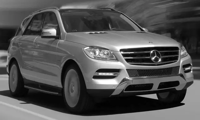 Новый аромат от Mercedes - Benz: туалетная вода Mercedes M Club