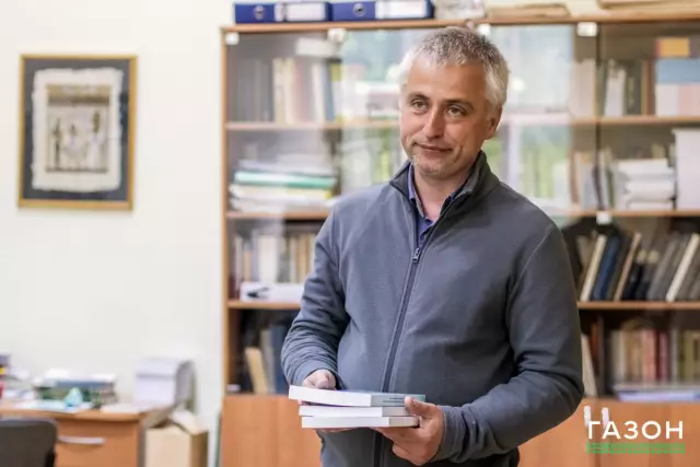 На улицах Салоников и фармацевтов