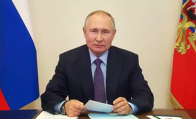 Немедленная финансовая поддержка пострадавшим фармацевтам и SSS