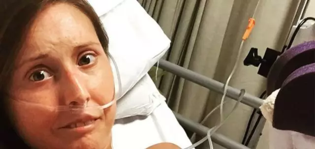 Великобритания: 23-летний мужчина "выскочил" из еды из-за редкой болезни