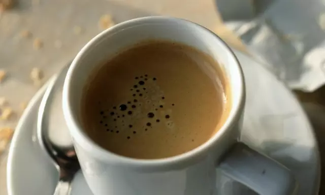 Риск кофе аритмии, наконец, увеличивается?