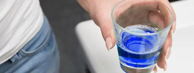 Выбор средств по уходу за зубами: жидкость для полоскания рта, ополаскиватели с фтором и многое другое