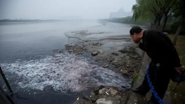 Считается ли загрязненное белье опасными медицинскими отходами?
