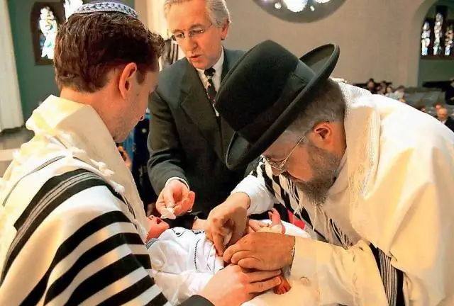 Травмированные тела, поврежденные жизни: опыт и рассказы кенийских женщин с акушерским свищем и калечащими операциями на женских половых органах / обрезанием