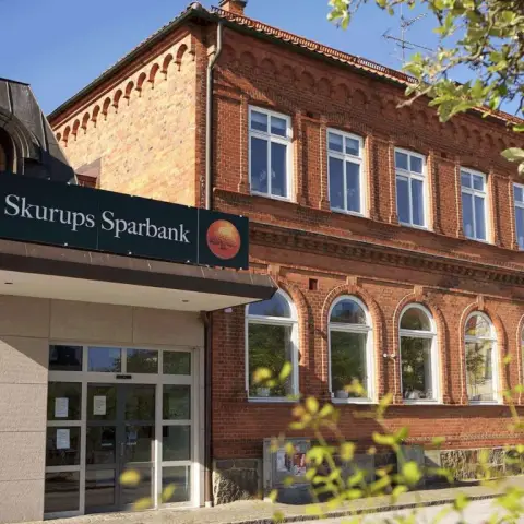 Общественное объединение против частного страхования на случай потребности в уходе